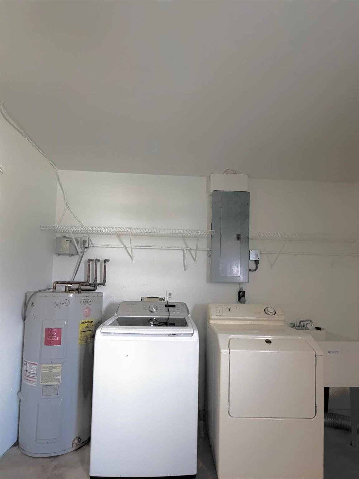 2594 W End Rd West Palm Beach, FL 33406