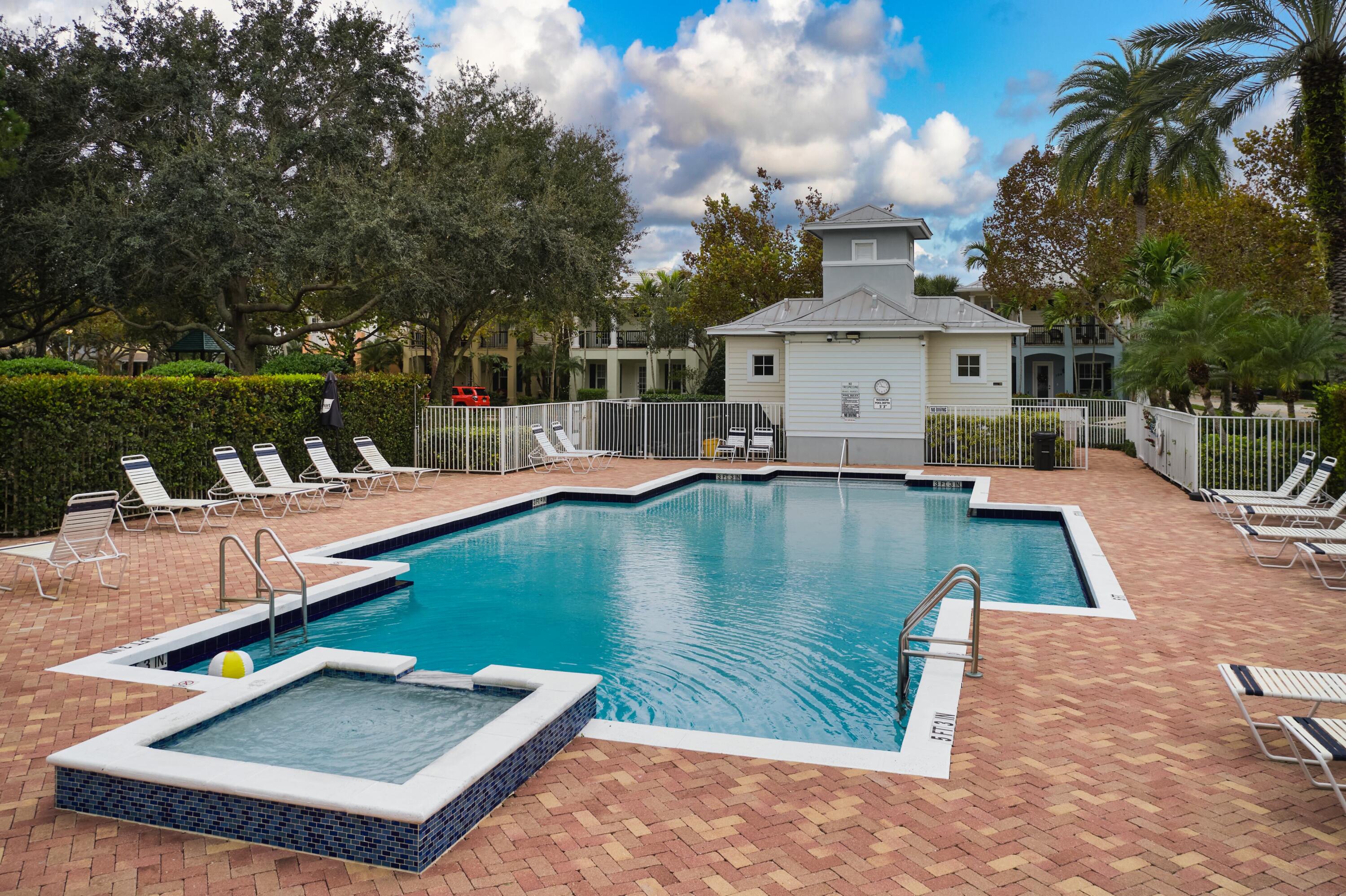 261 E Bay Cedar Jupiter, FL 33458