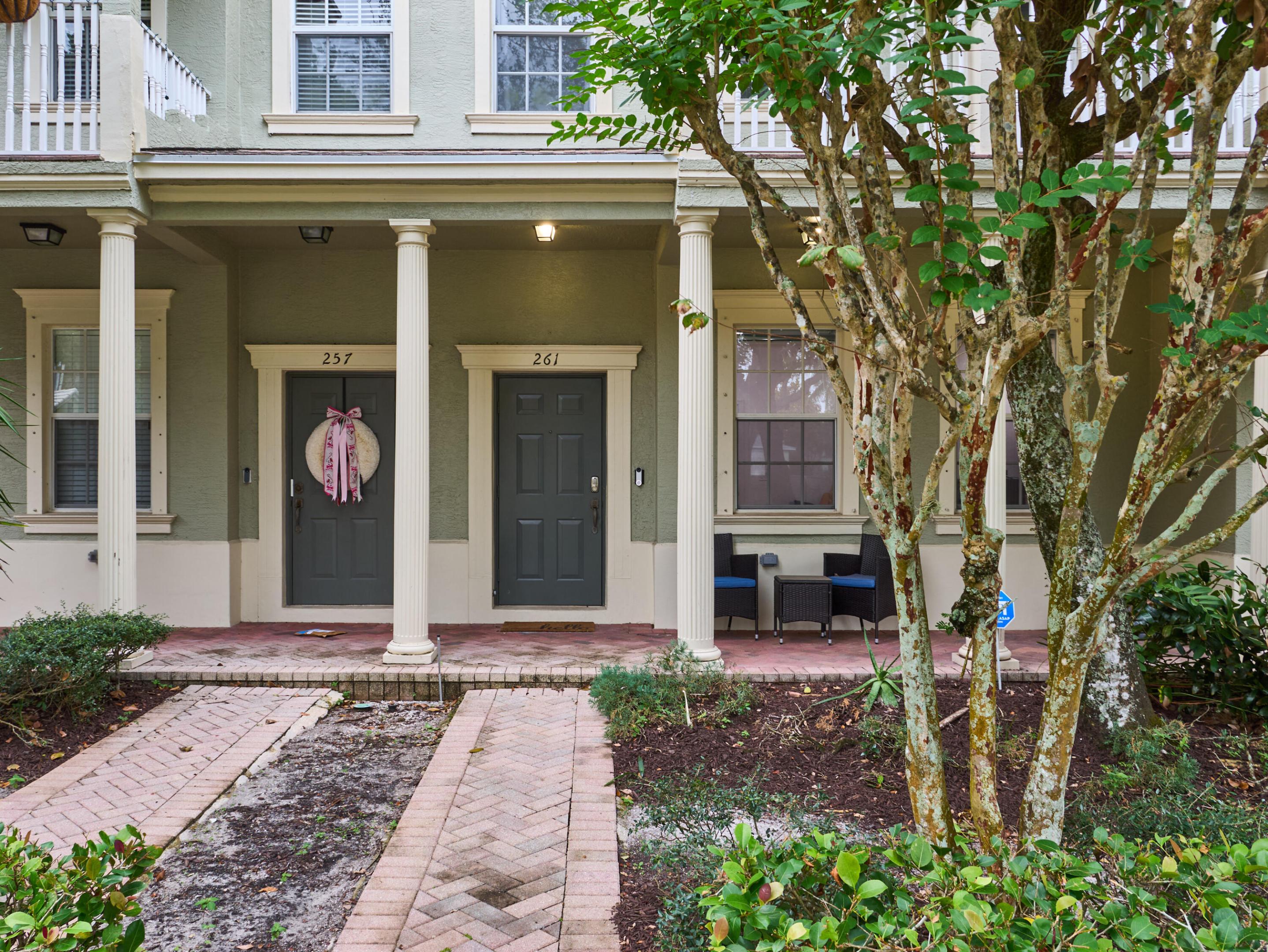 261 E Bay Cedar Jupiter, FL 33458