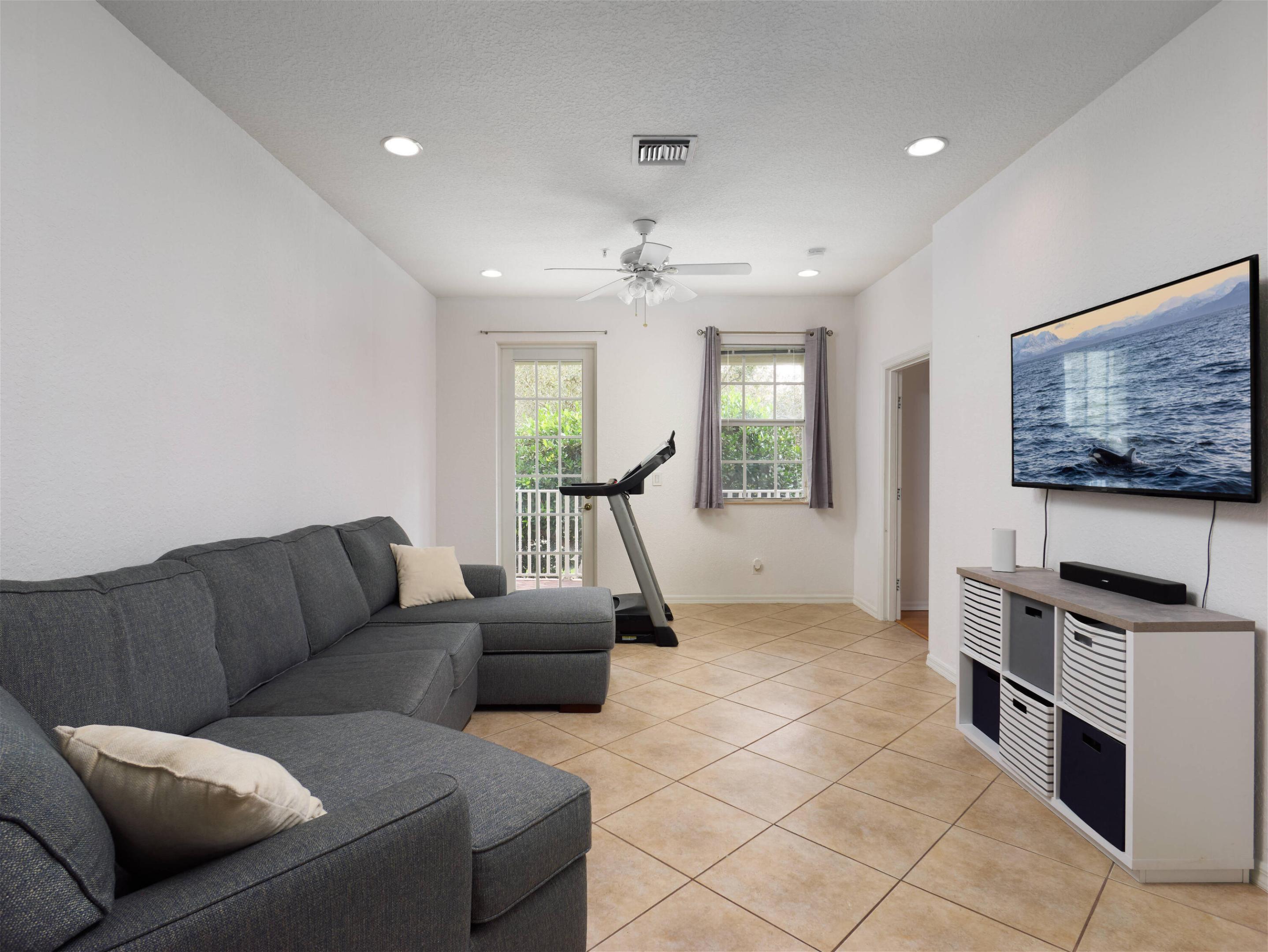 261 E Bay Cedar Jupiter, FL 33458