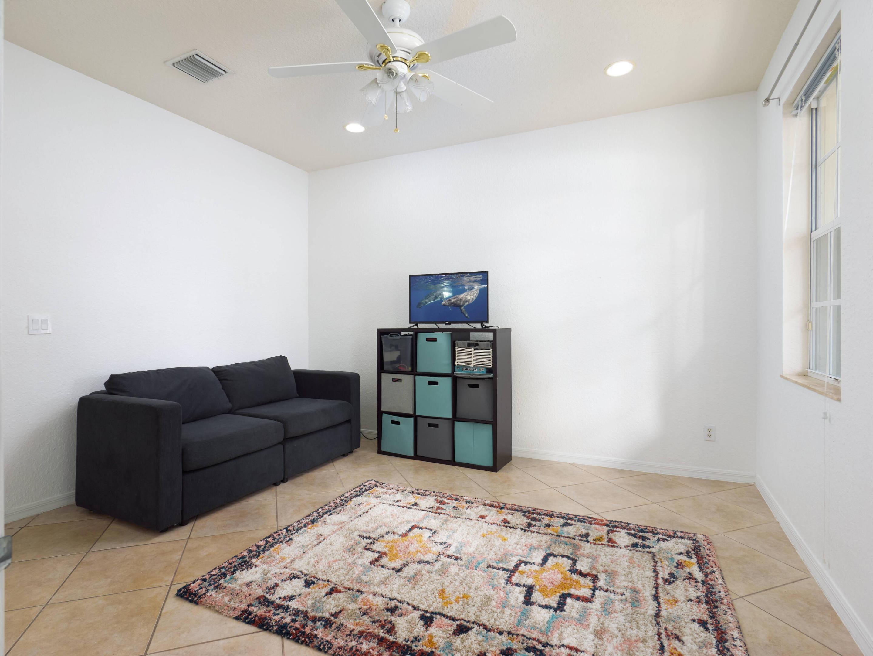 261 E Bay Cedar Jupiter, FL 33458