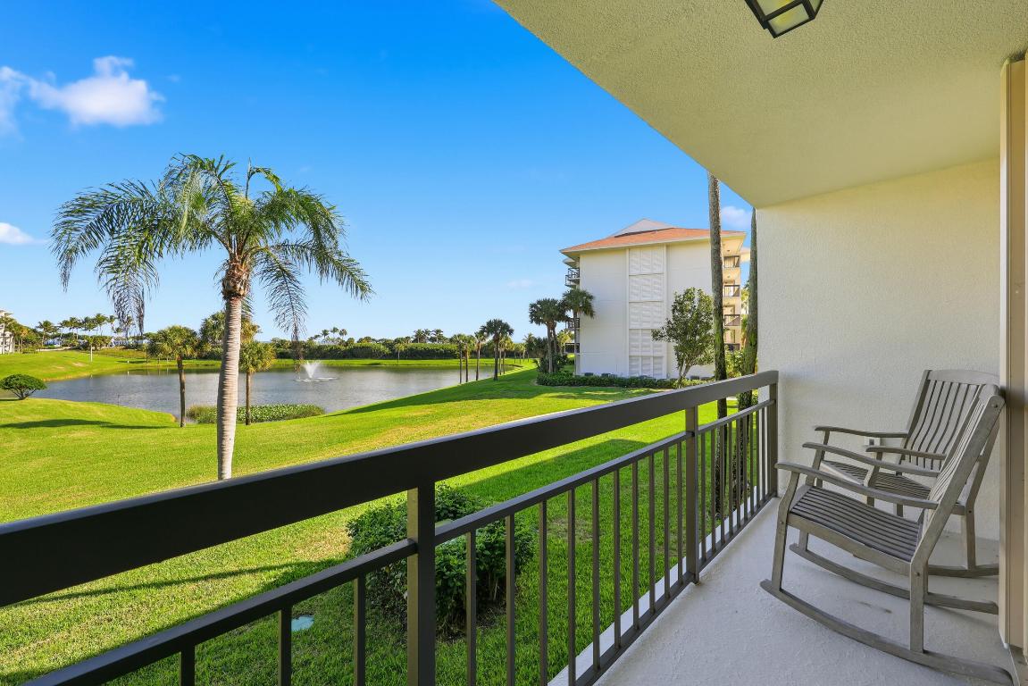 501 S Seas #203 Jupiter, FL 33477