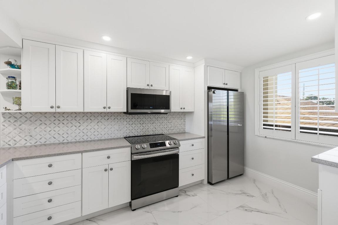 501 S Seas #203 Jupiter, FL 33477