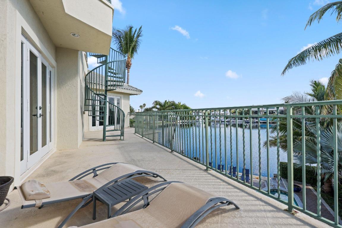 4317 Intracoastal Highland Beach, FL 33487