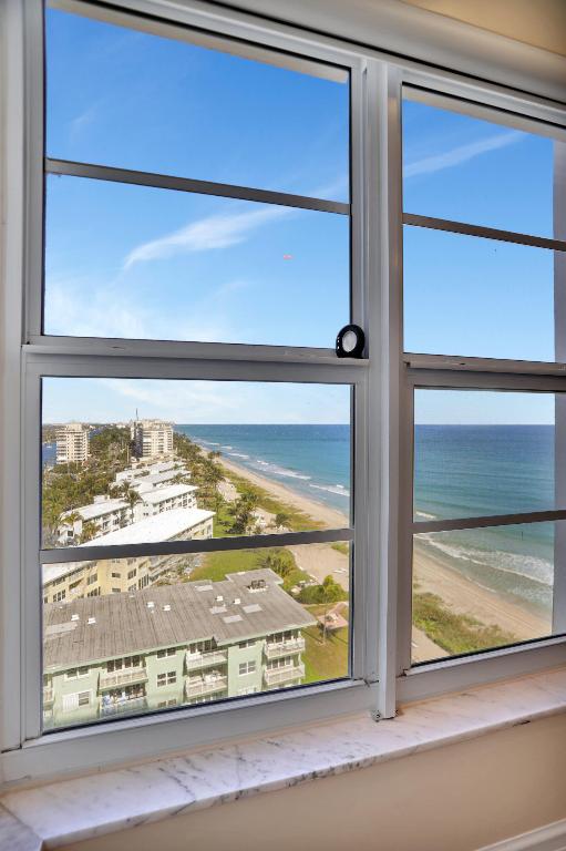 1021 Hillsboro Mile #1108 Hillsboro Beach, FL 33062