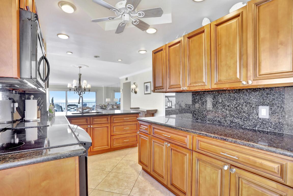 1021 Hillsboro Mile #1108 Hillsboro Beach, FL 33062