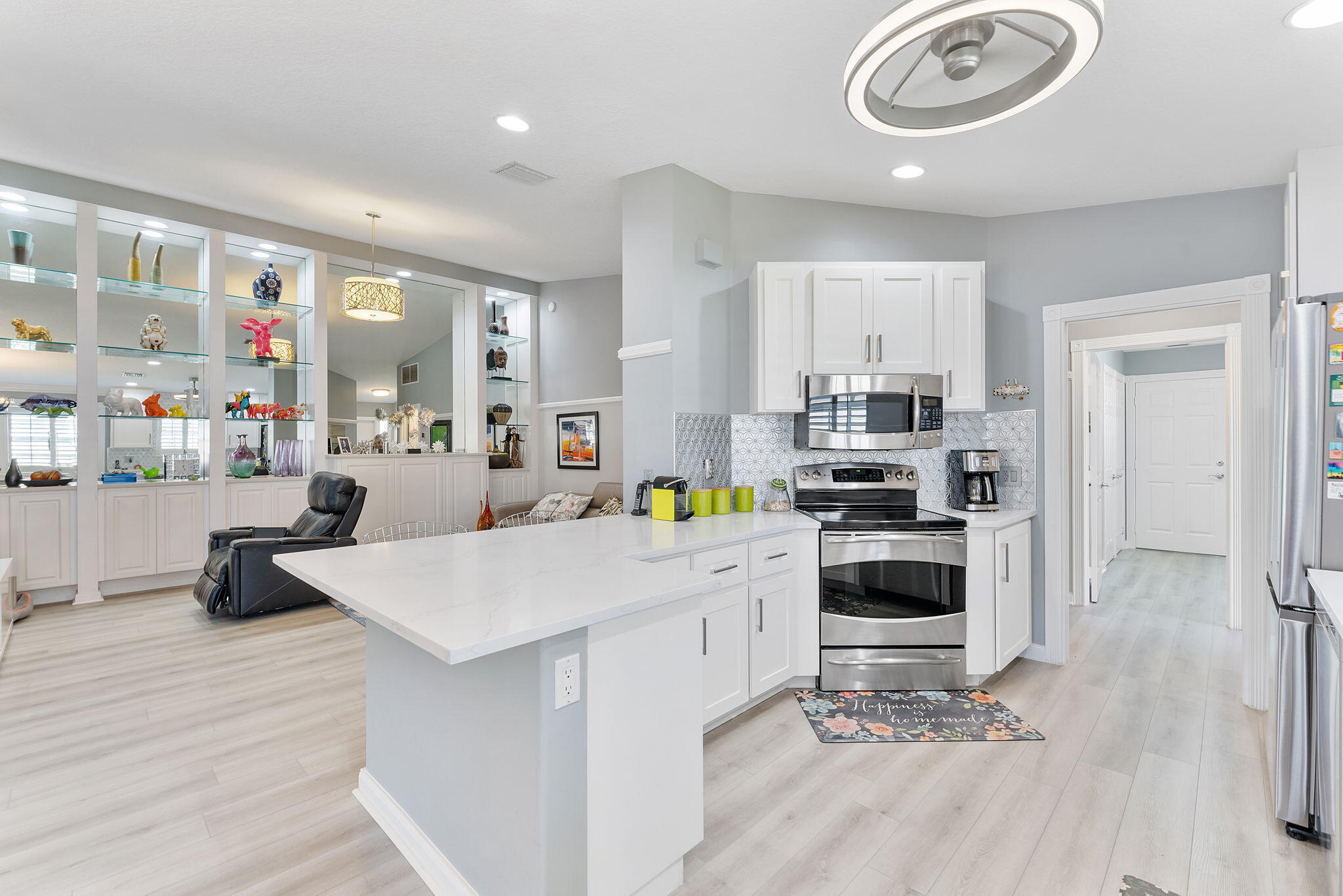 8210 Saint Johns Wellington, FL 33414