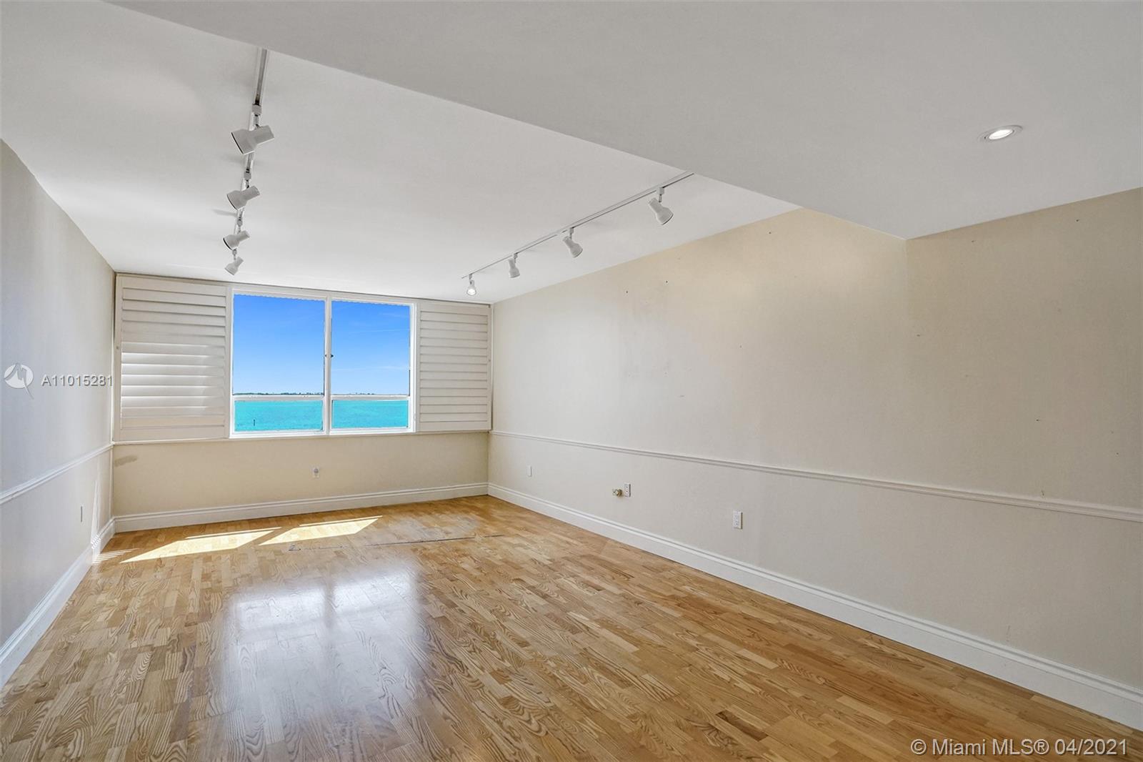 3 Grove Isle Dr #C505 & C503 Miami, FL 33133