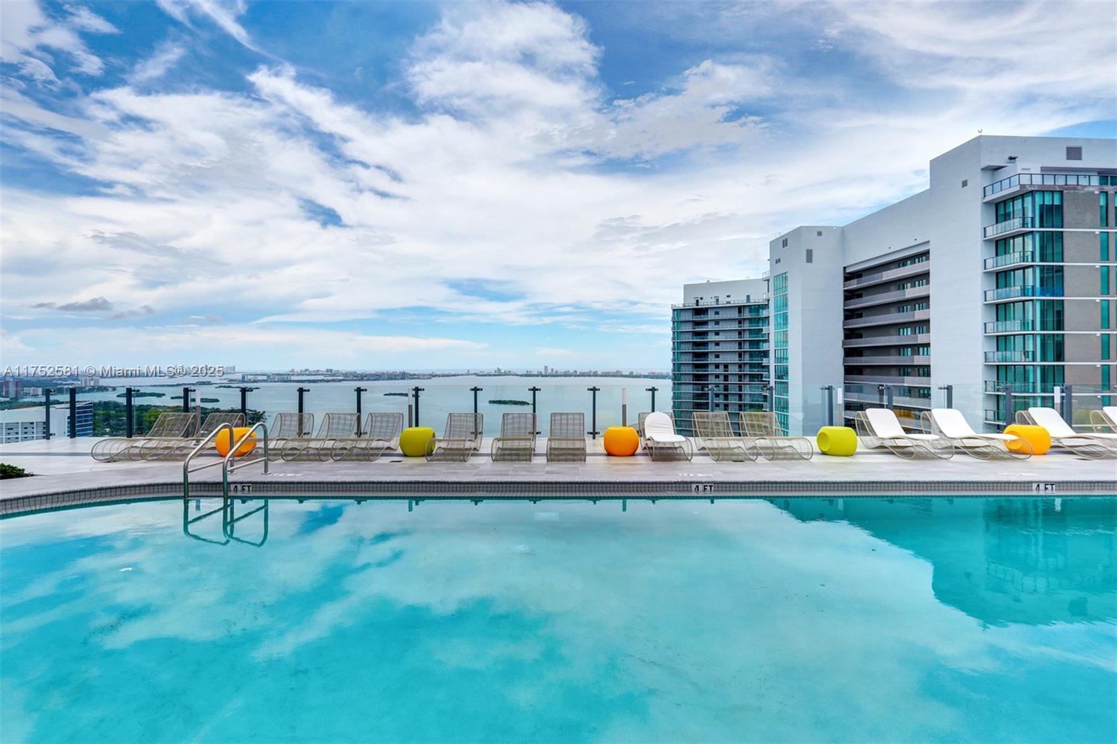 image Paraiso Bayviews Condo22