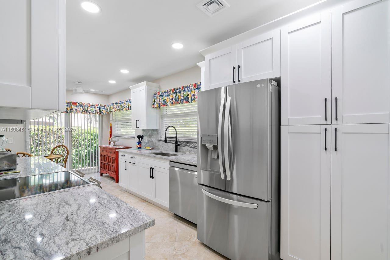 4161 S Us Hwy 1 #G2 Jupiter, FL 33477