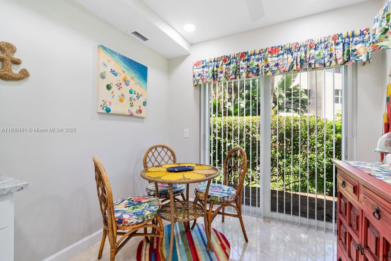 4161 S Us Hwy 1 #G2 Jupiter, FL 33477