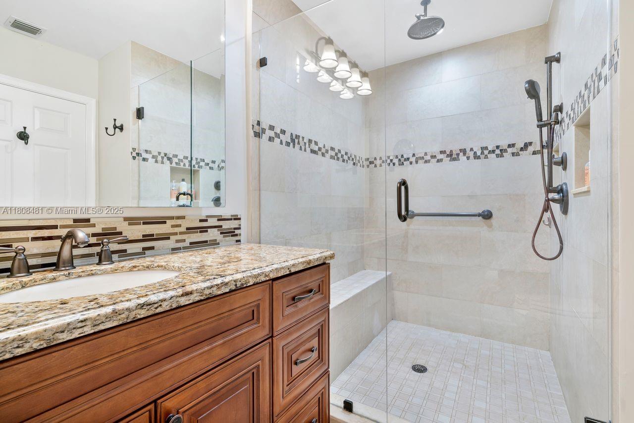 4161 S Us Hwy 1 #G2 Jupiter, FL 33477