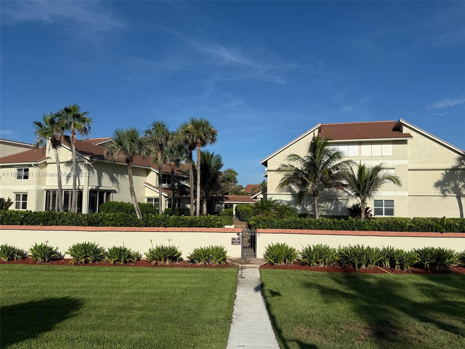 4161 S Us Hwy 1 #G2 Jupiter, FL 33477