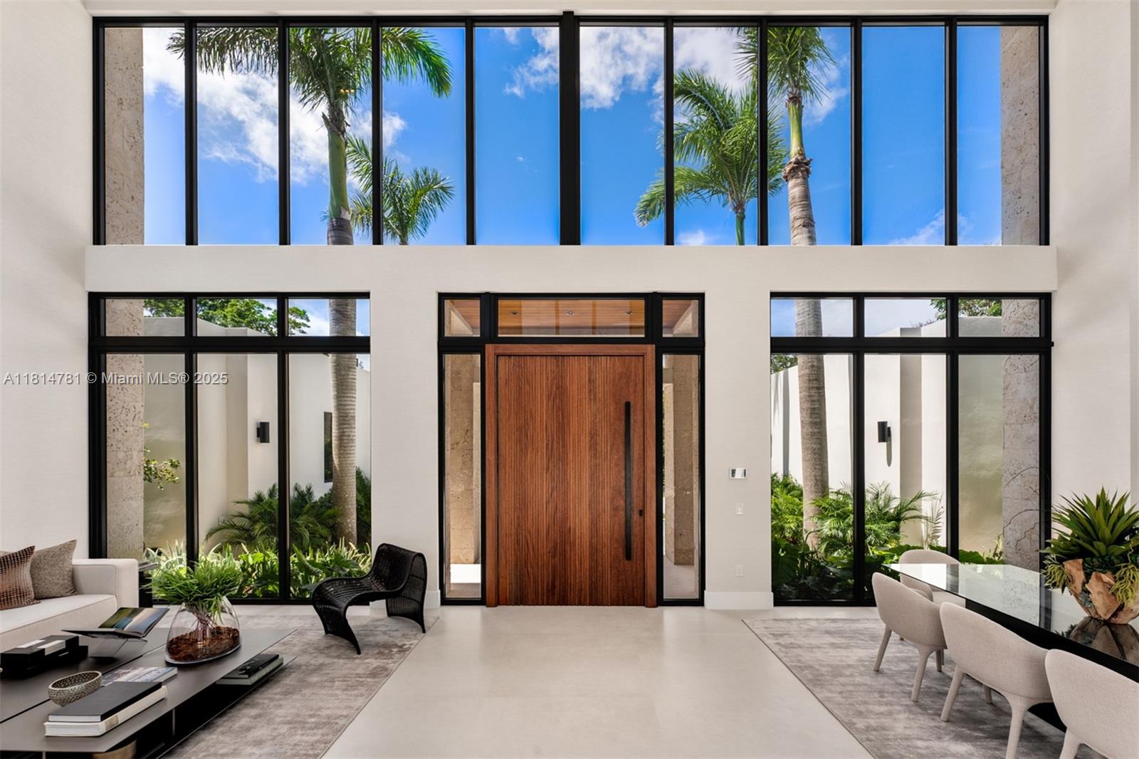 6730 SW 115th St Pinecrest, FL 33156