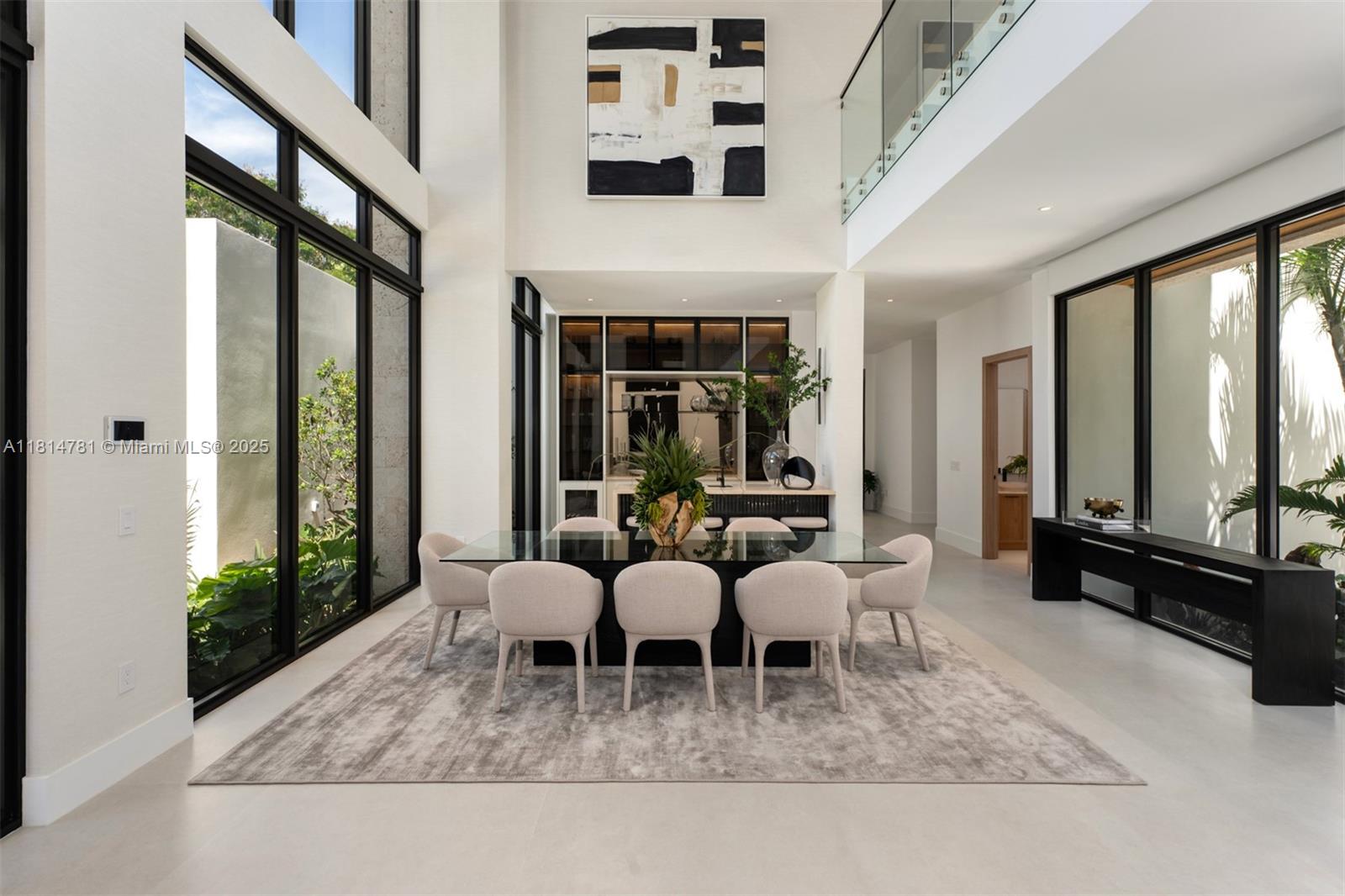 6730 SW 115th St Pinecrest, FL 33156