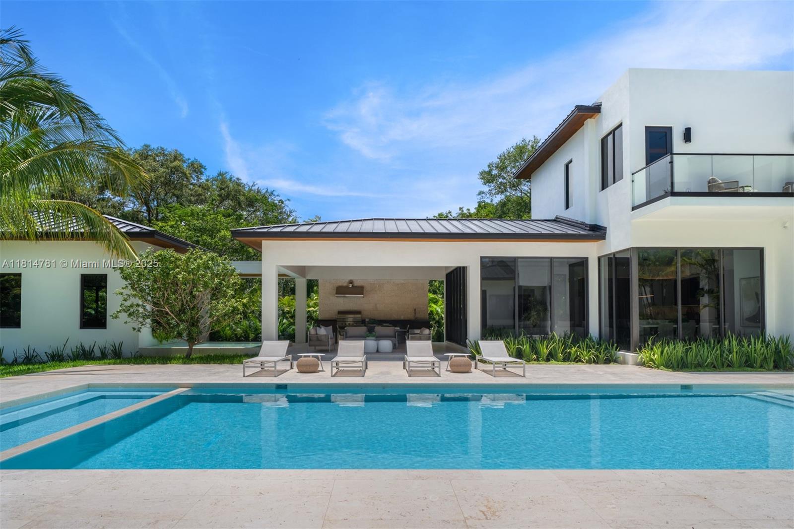 6730 SW 115th St Pinecrest, FL 33156