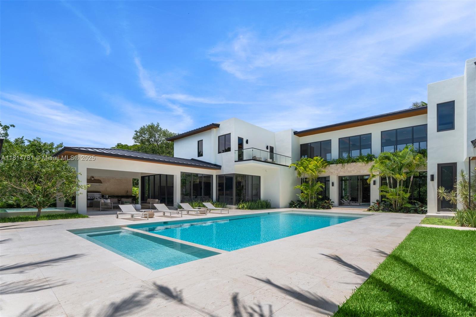 6730 SW 115th St Pinecrest, FL 33156