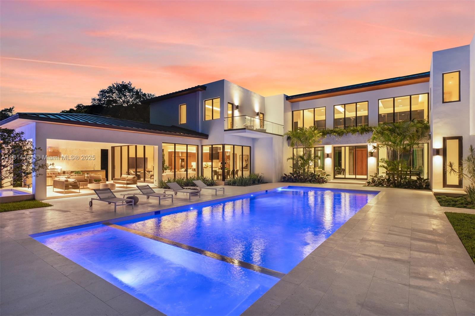 6730 SW 115th St Pinecrest, FL 33156