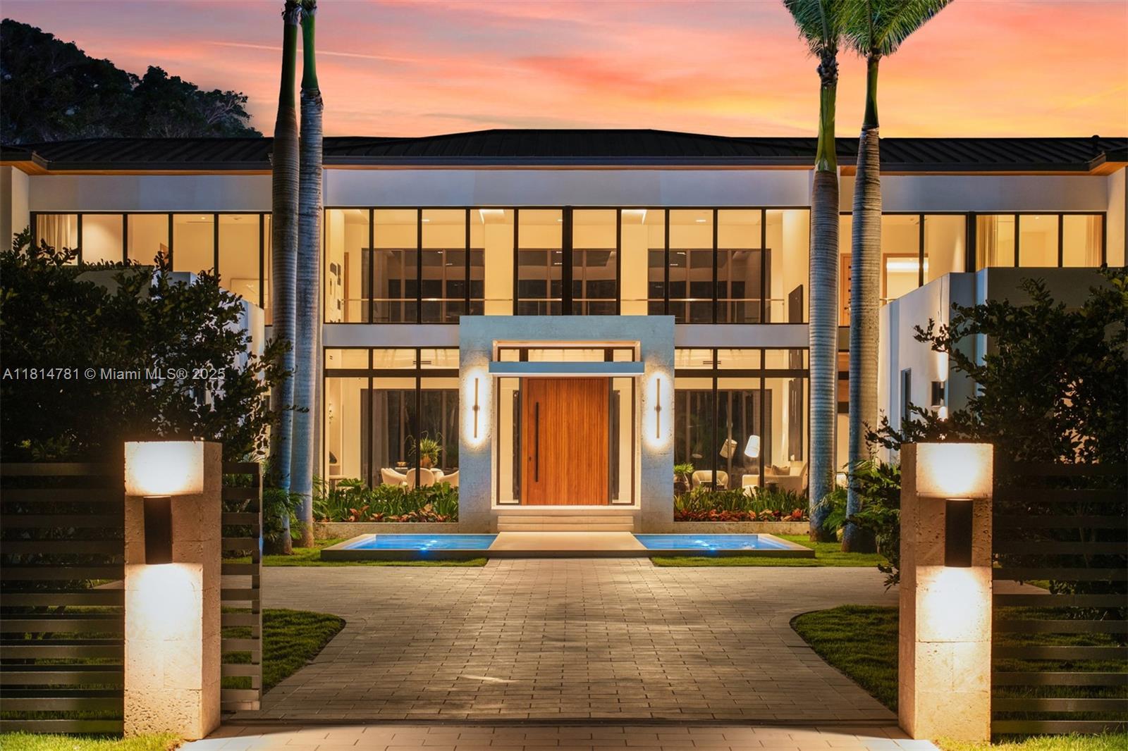 6730 SW 115th St Pinecrest, FL 33156