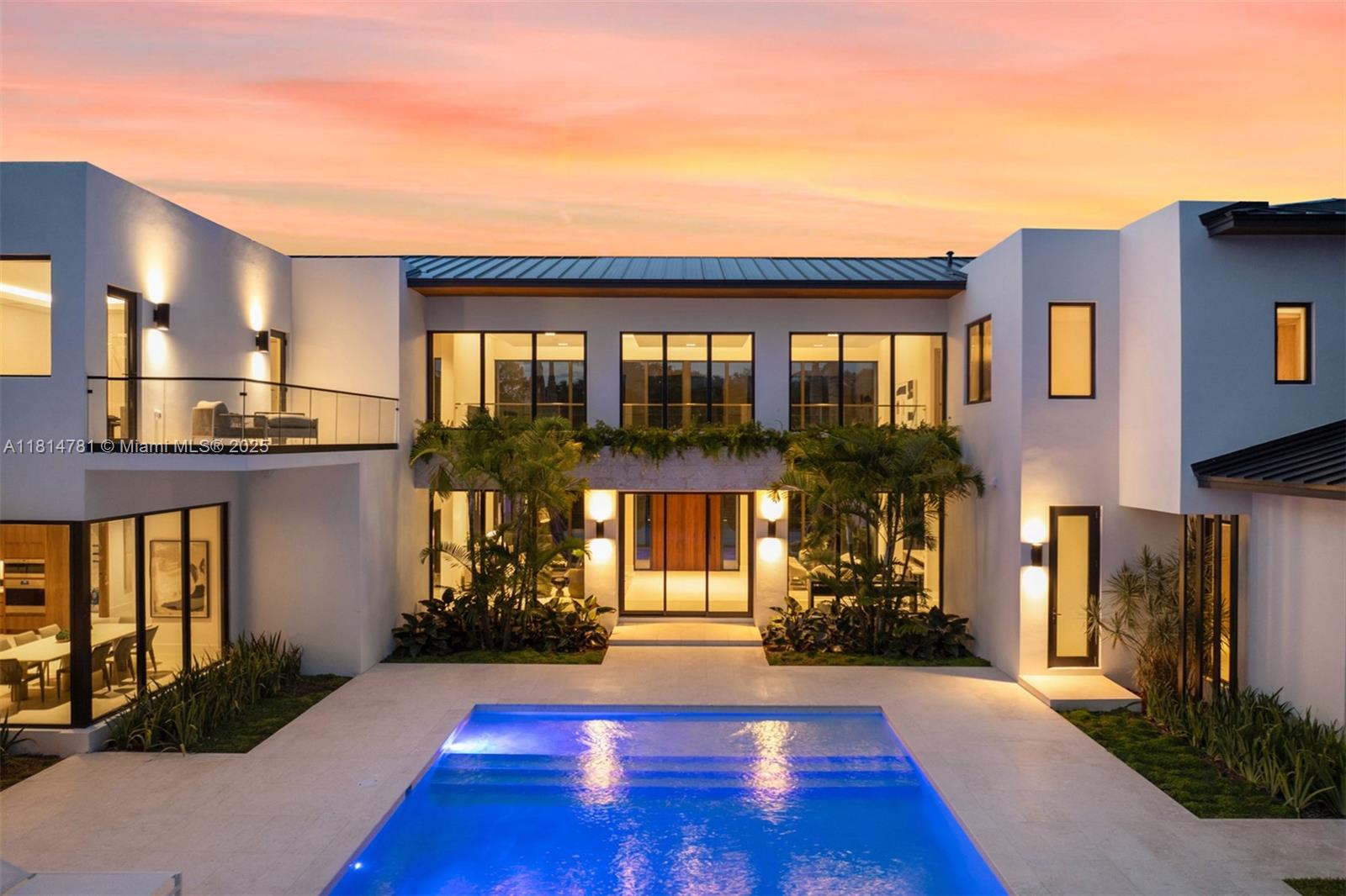 6730 SW 115th St Pinecrest, FL 33156