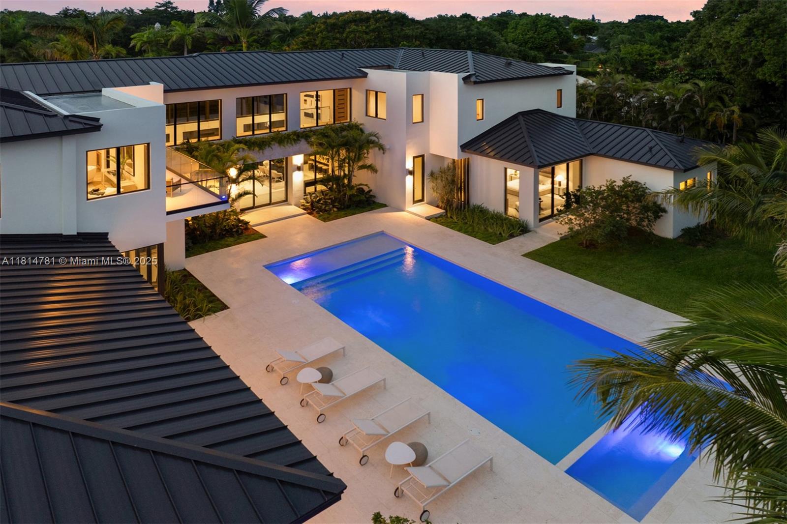 6730 SW 115th St Pinecrest, FL 33156