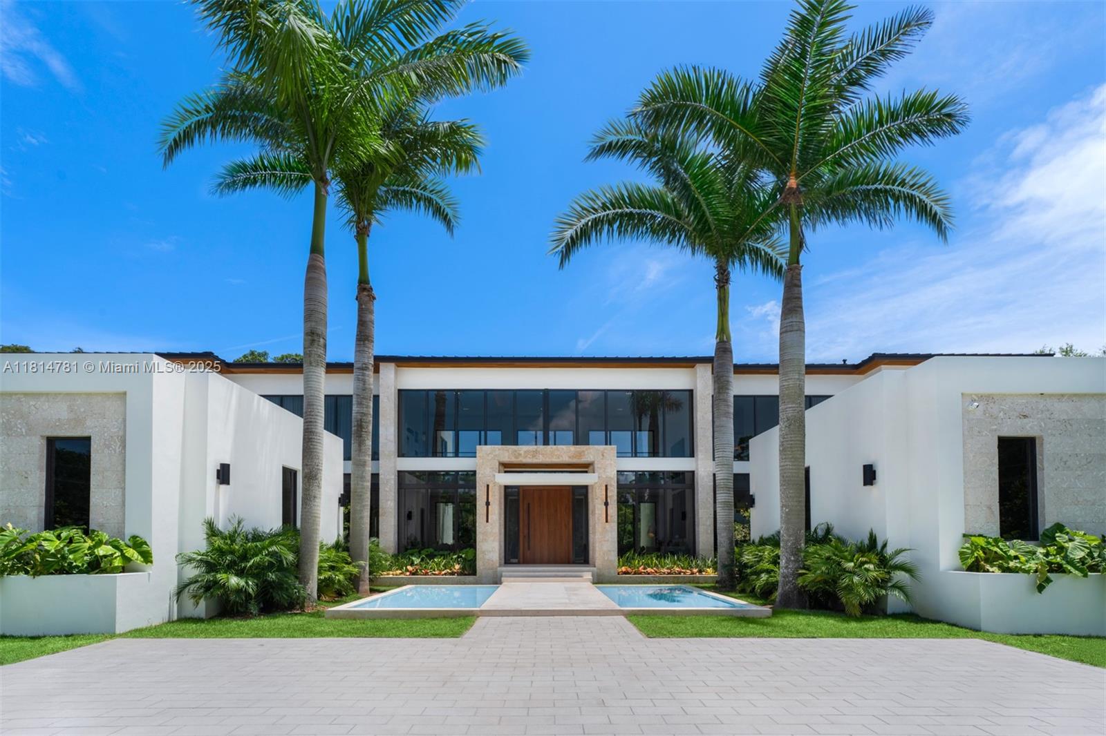 6730 SW 115th St Pinecrest, FL 33156