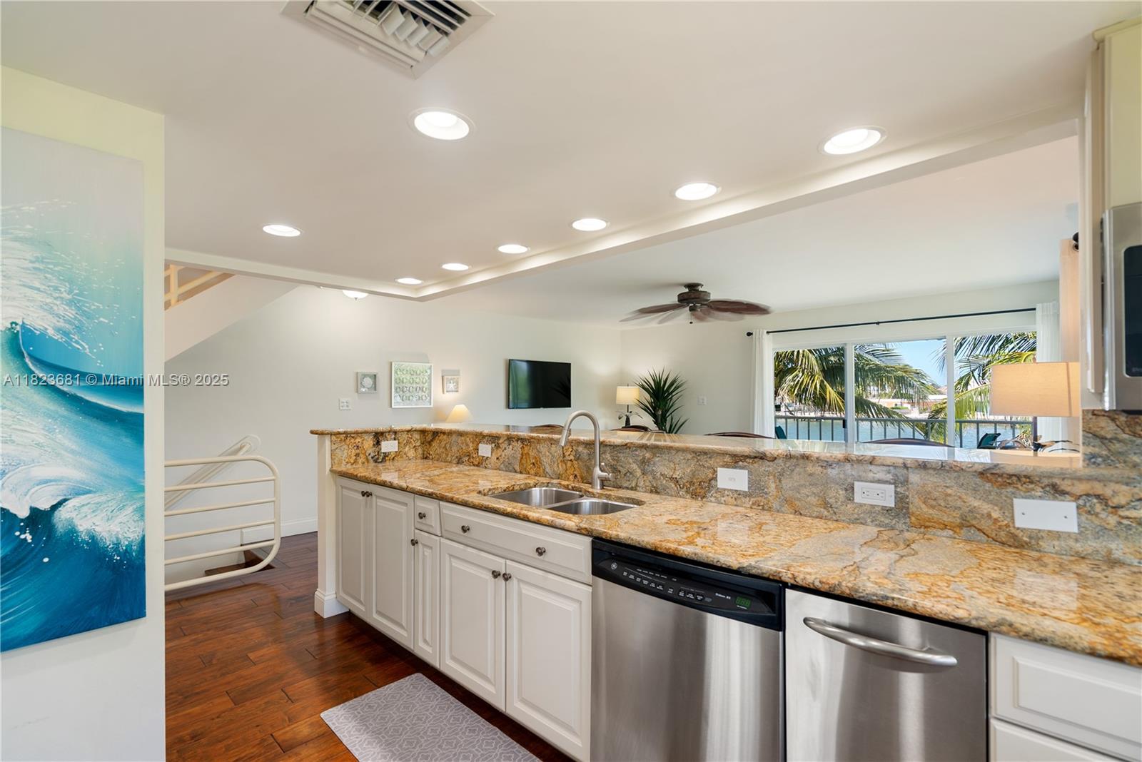 95 Coco Plum Dr #1A Marathon, FL 33050