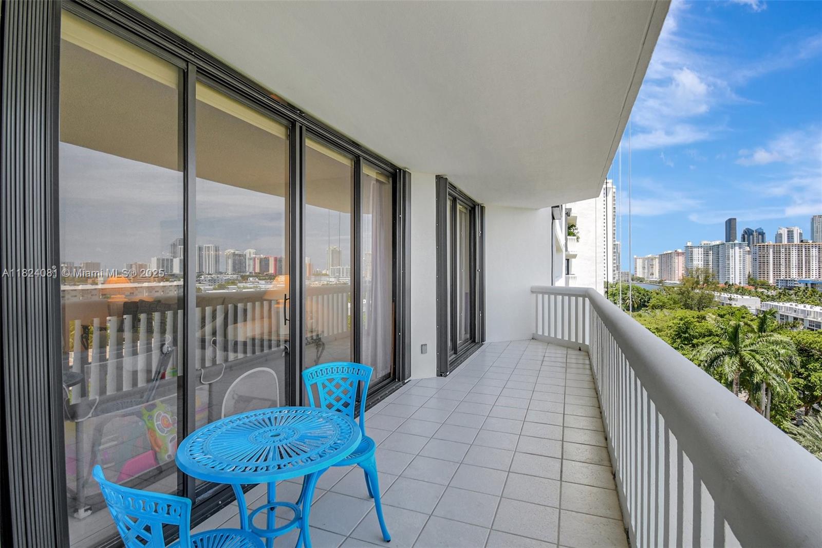 2000 Island Blvd #808,Aventura, FL 33160