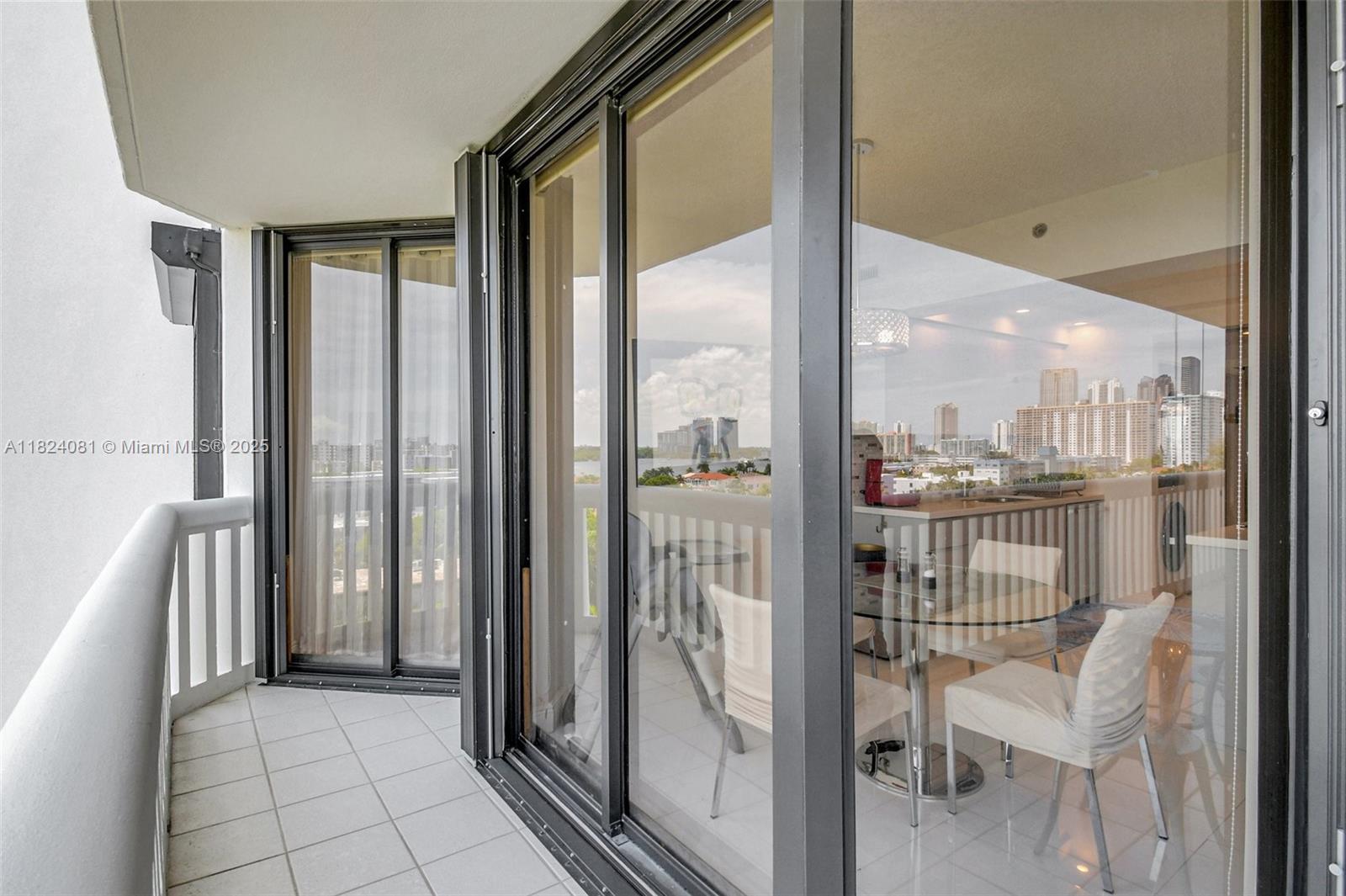 2000 Island Blvd #808,Aventura, FL 33160