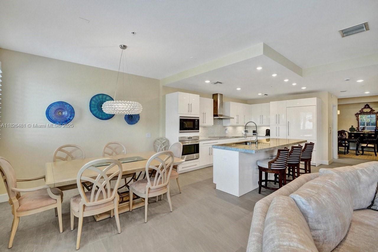 346 N Elm St #A-10 Hollywood, FL 33019