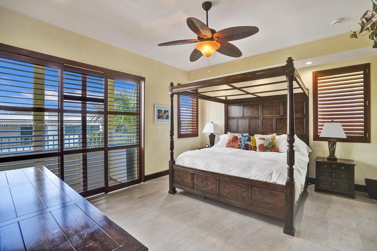 346 N Elm St #A-10 Hollywood, FL 33019