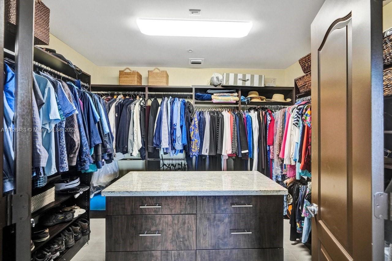 346 N Elm St #A-10 Hollywood, FL 33019