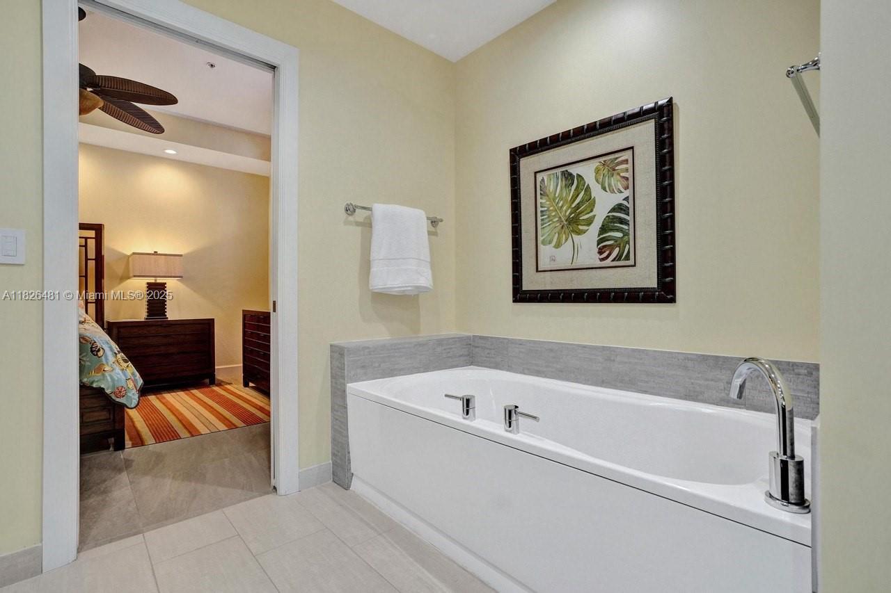 346 N Elm St #A-10 Hollywood, FL 33019