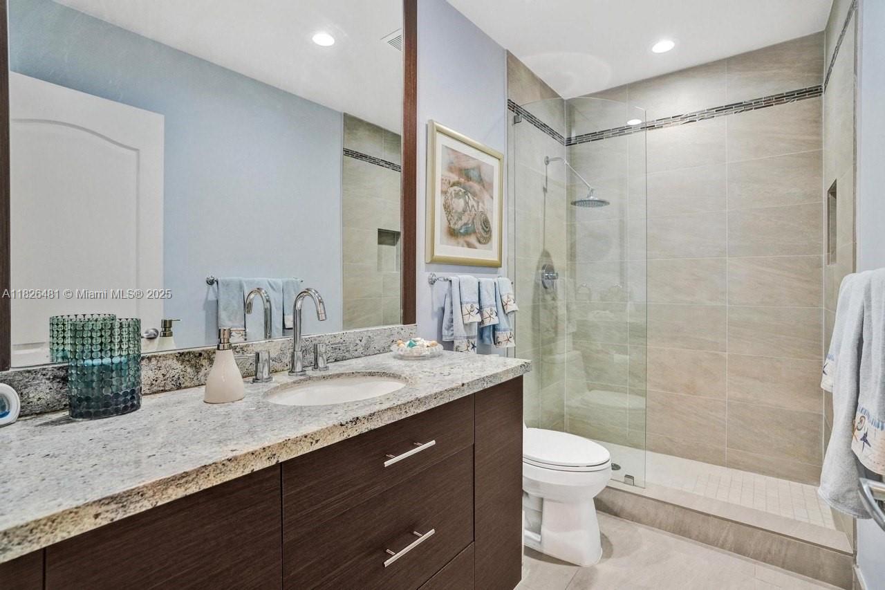 346 N Elm St #A-10 Hollywood, FL 33019