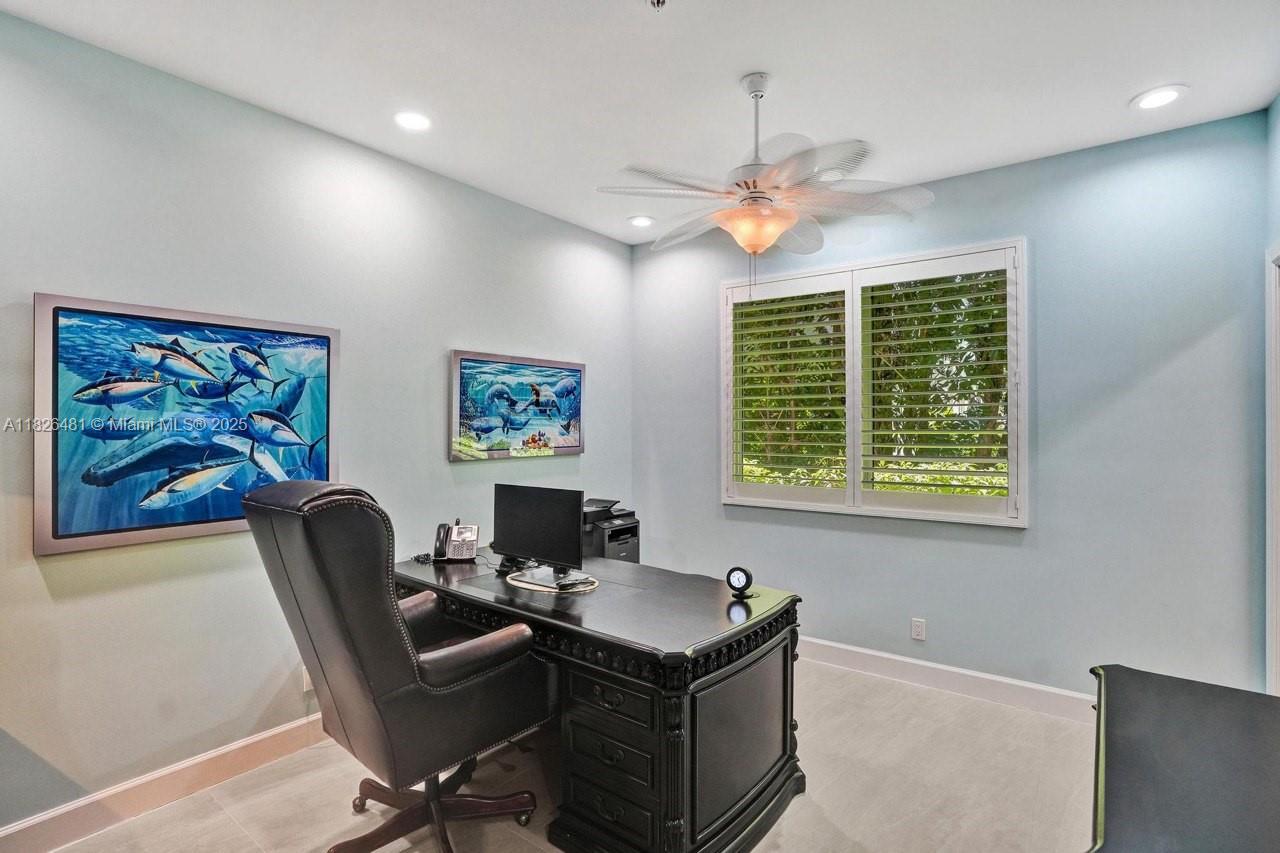 346 N Elm St #A-10 Hollywood, FL 33019