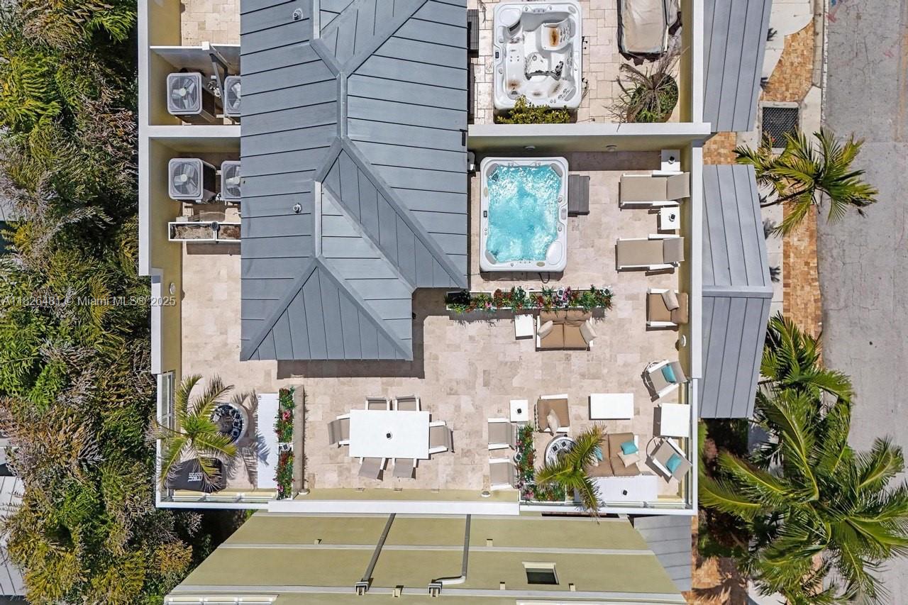 346 N Elm St #A-10 Hollywood, FL 33019