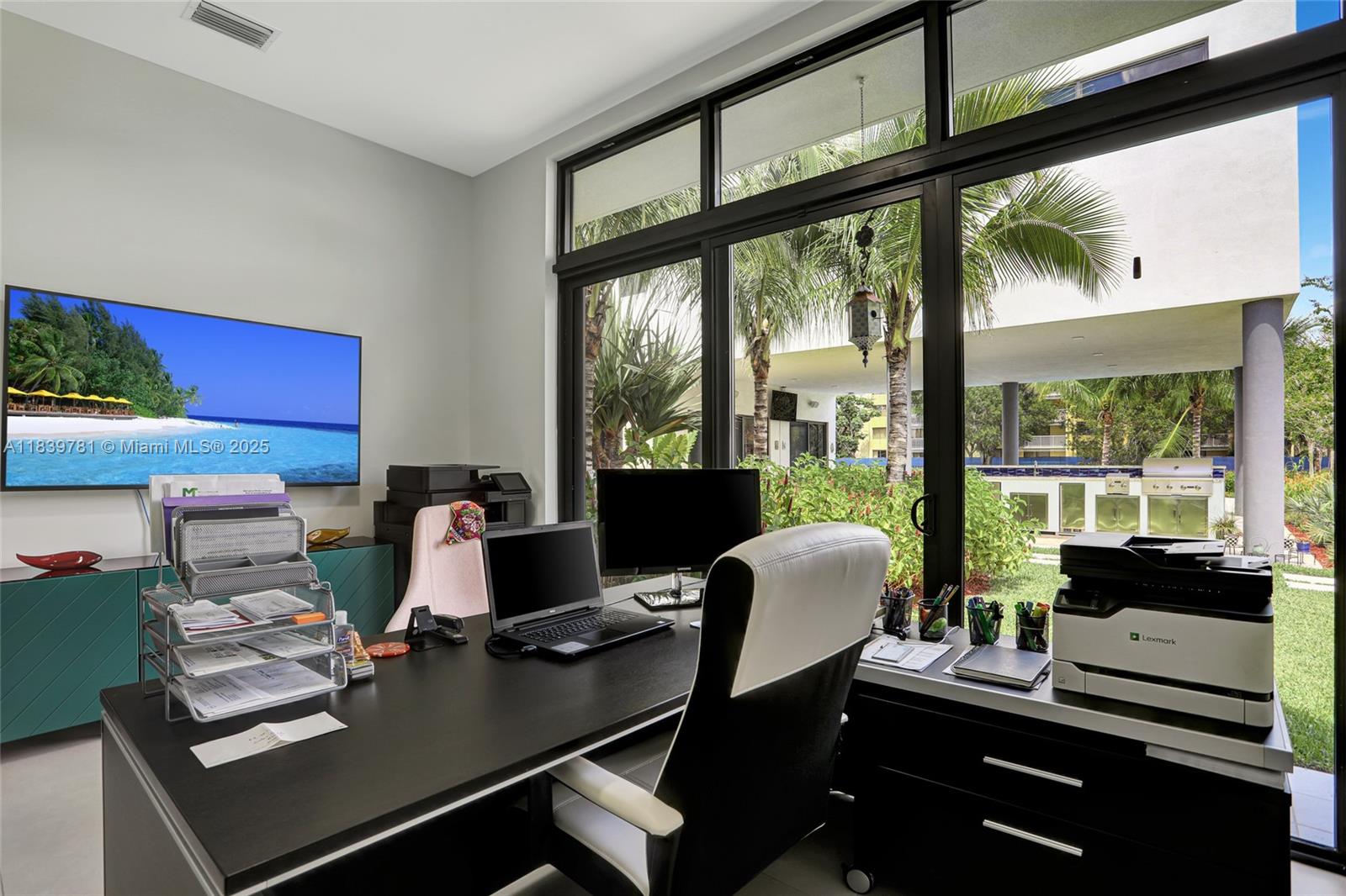 16709 Botaniko Dr N Weston, FL 33326