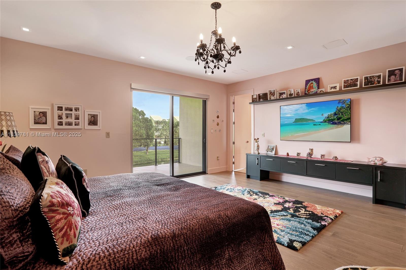 16709 Botaniko Dr N Weston, FL 33326