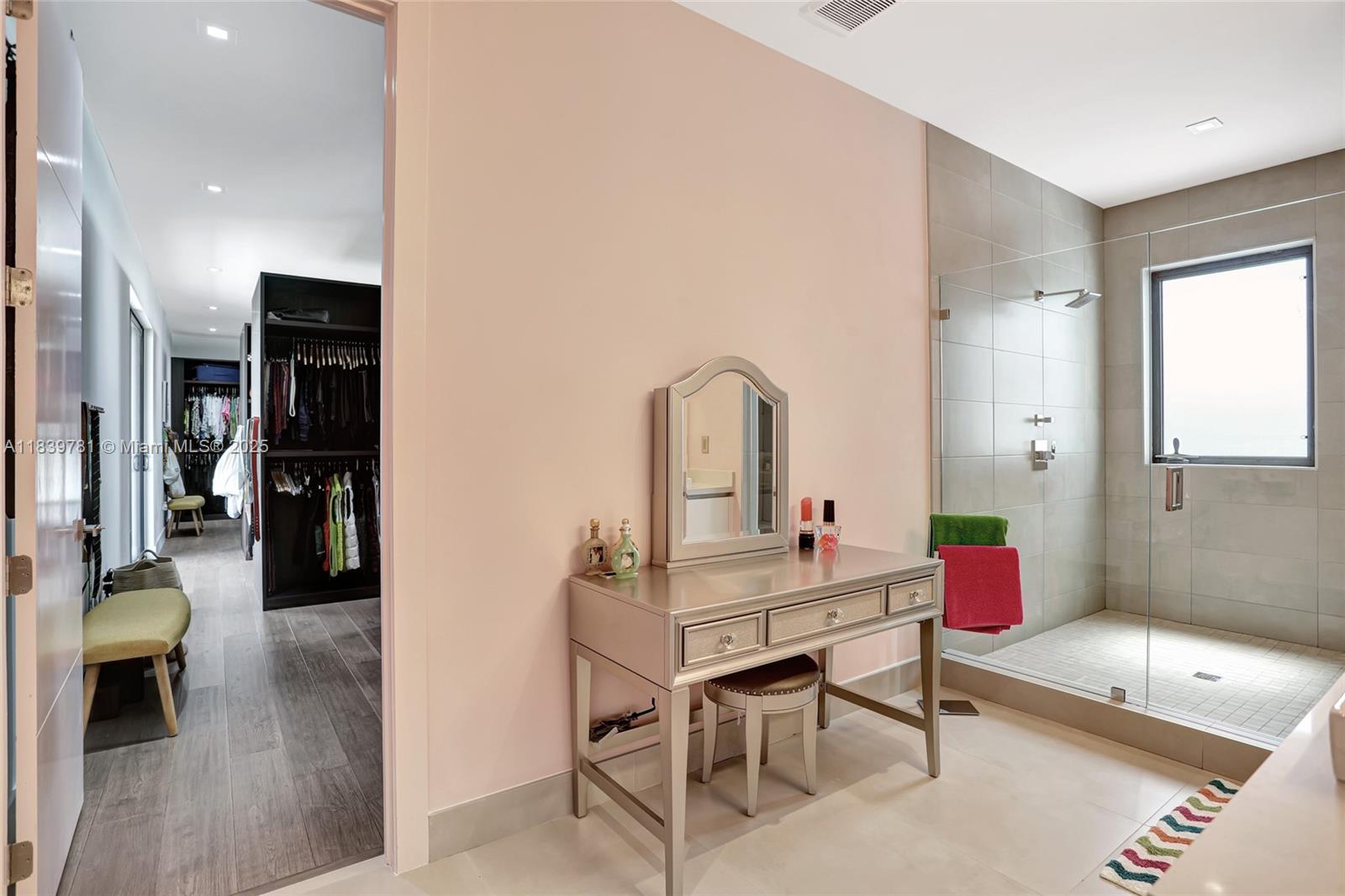 16709 Botaniko Dr N Weston, FL 33326