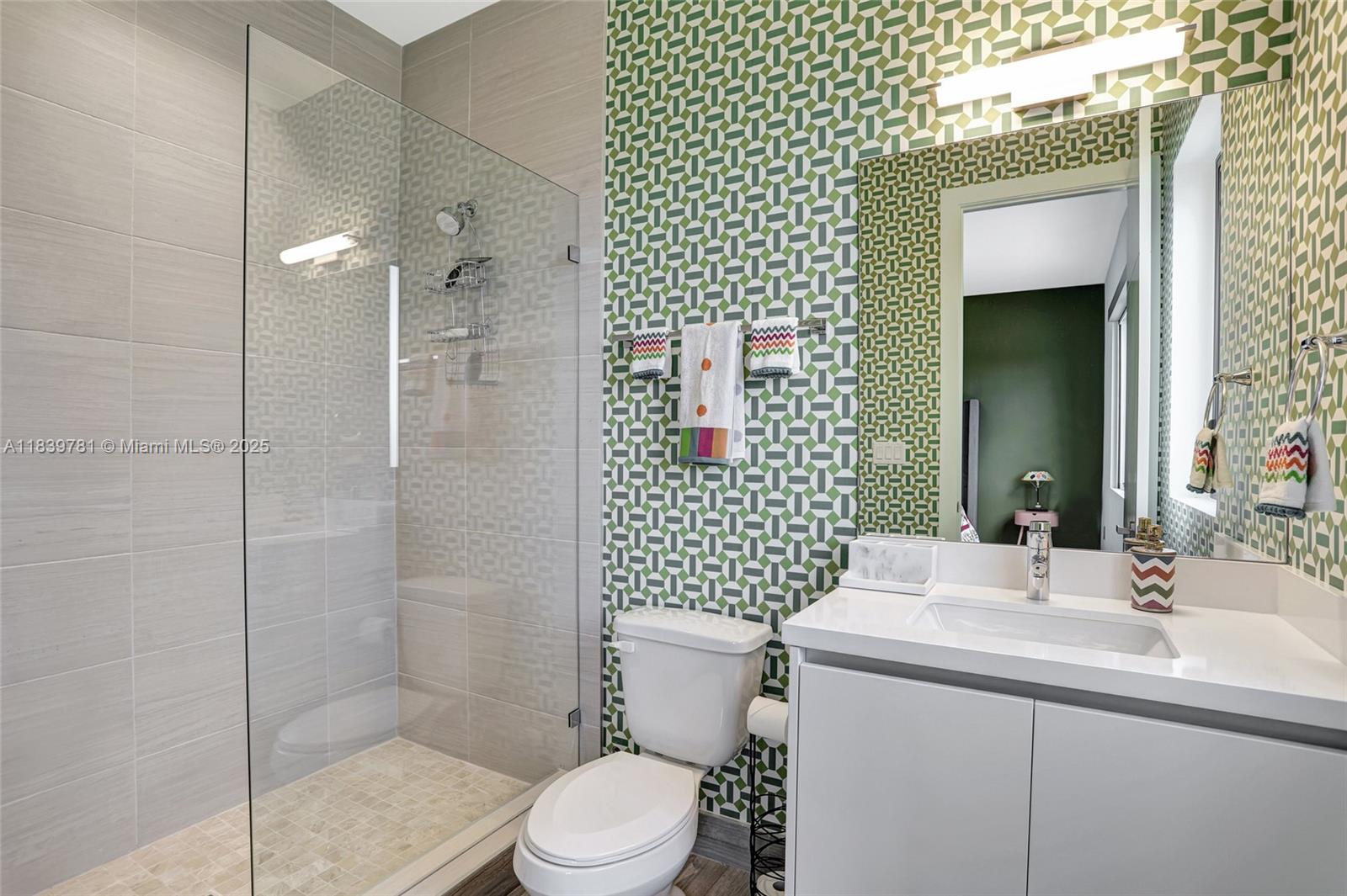 16709 Botaniko Dr N Weston, FL 33326