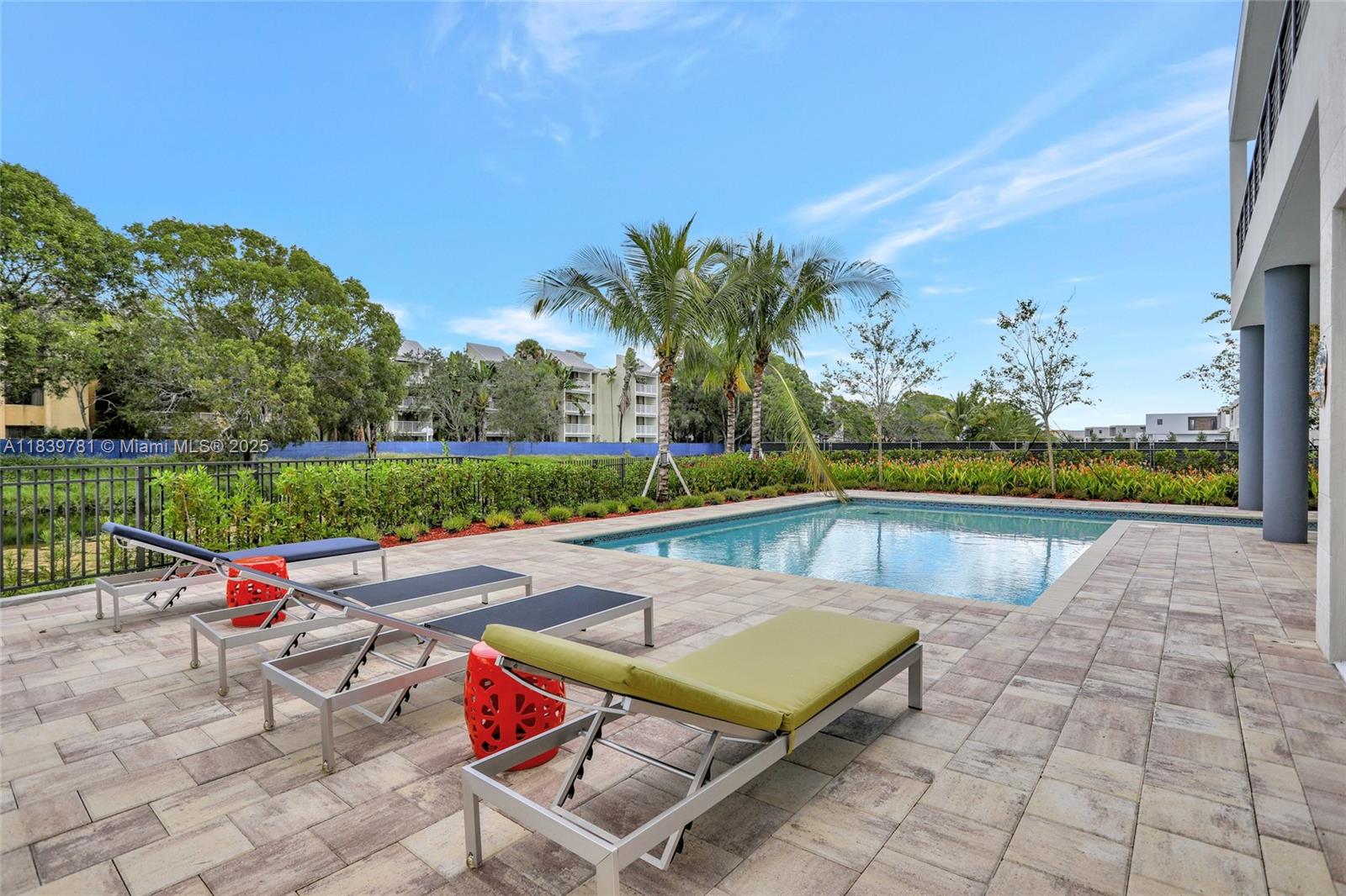 16709 Botaniko Dr N Weston, FL 33326