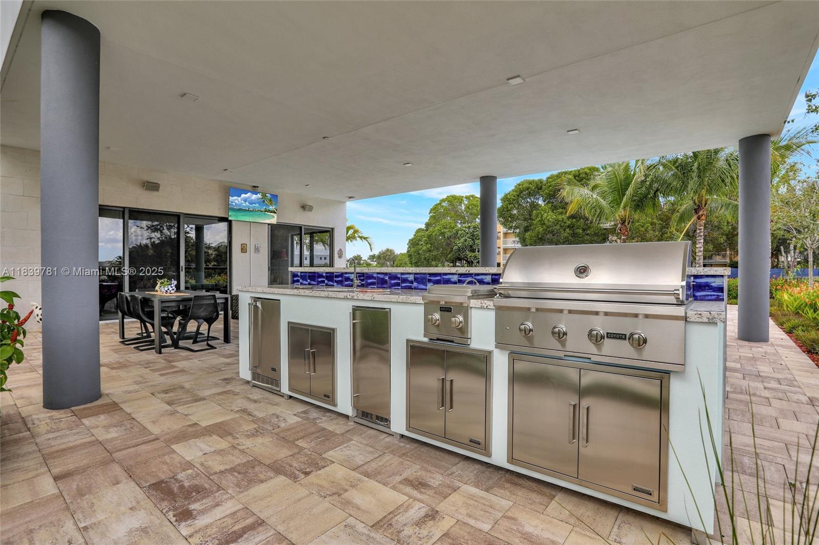 16709 Botaniko Dr N Weston, FL 33326