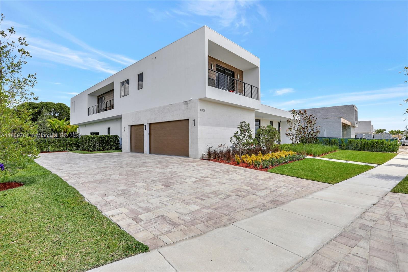 16709 Botaniko Dr N Weston, FL 33326