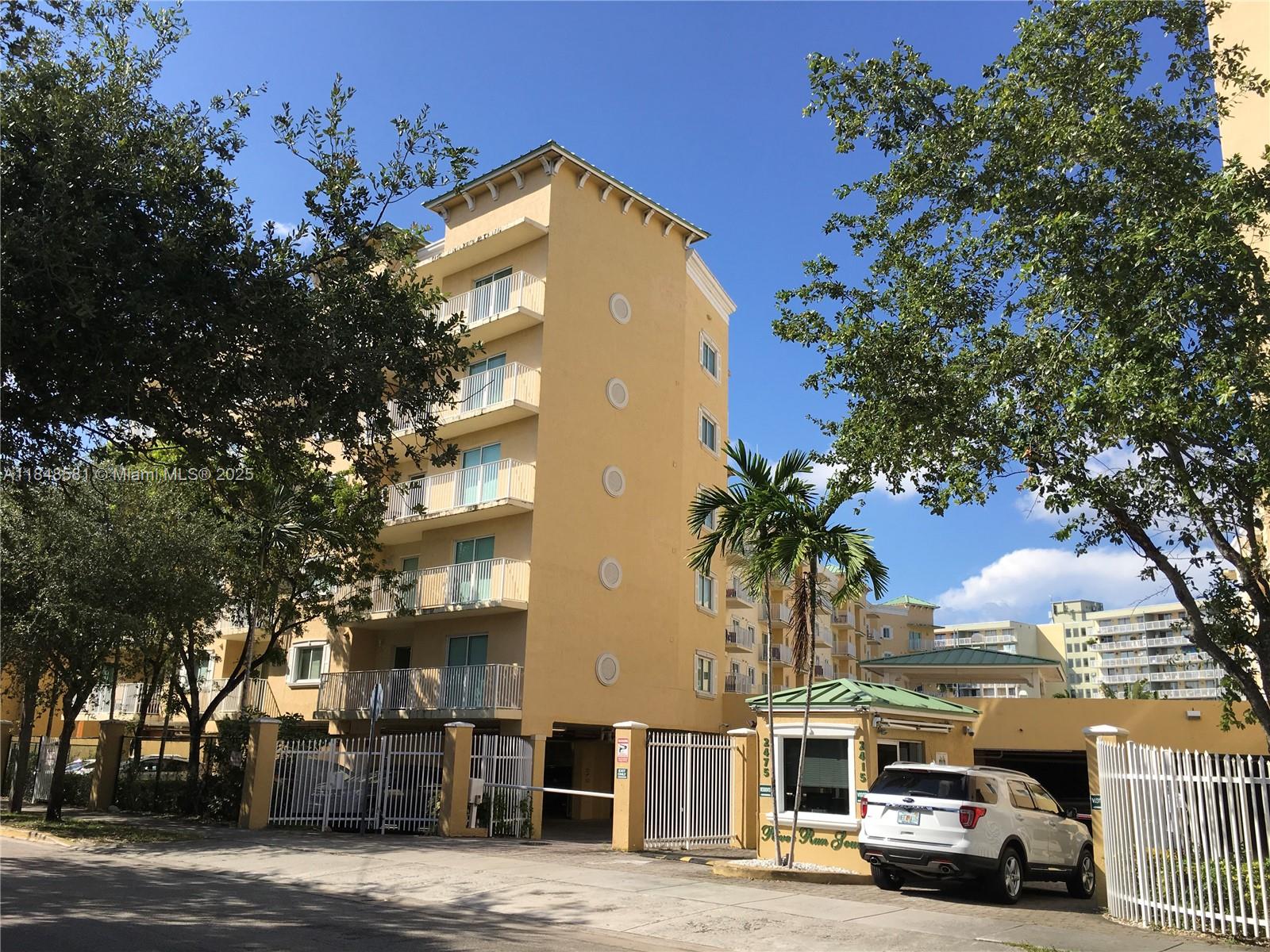 2475 NW 16th St Rd #410