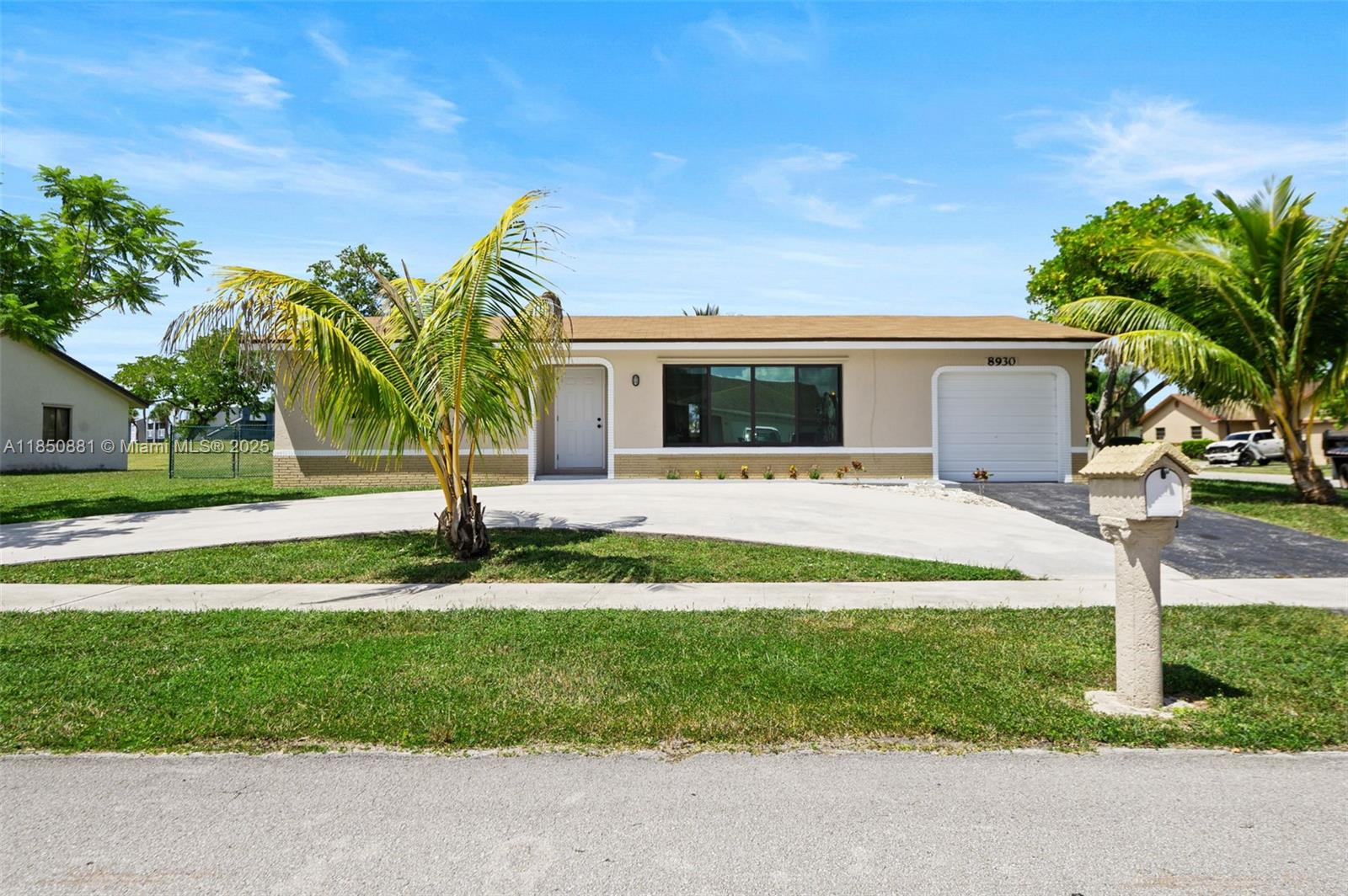 8930 NW 79th St