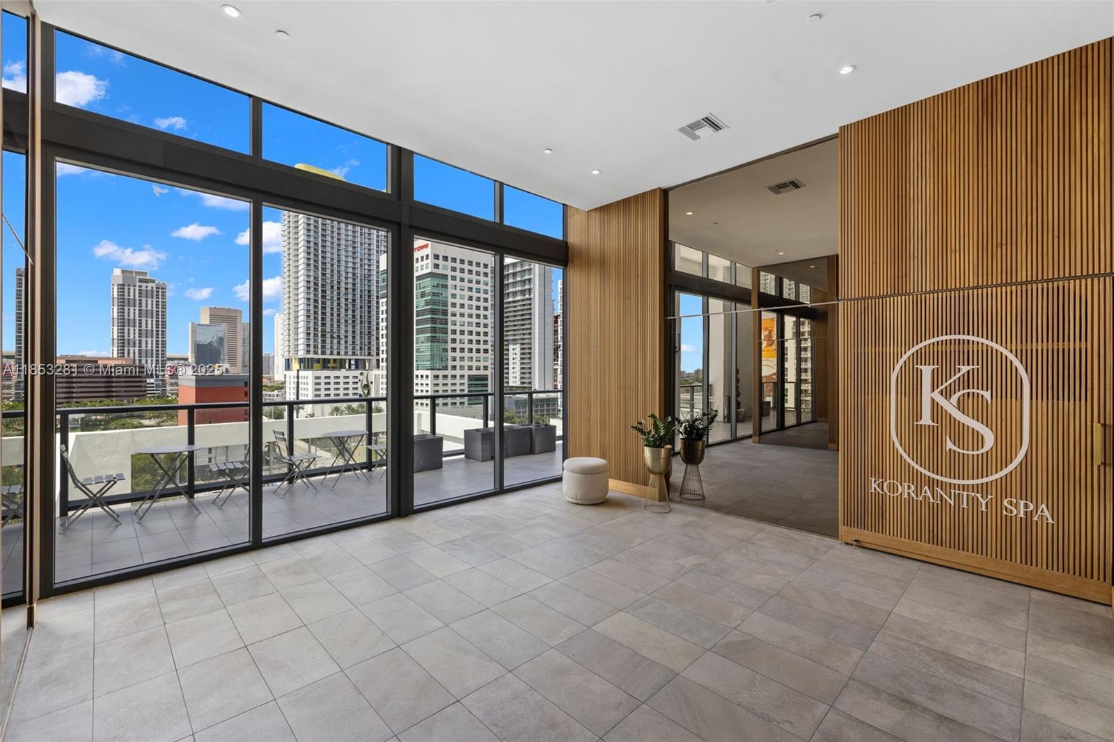 image Smart Brickell22