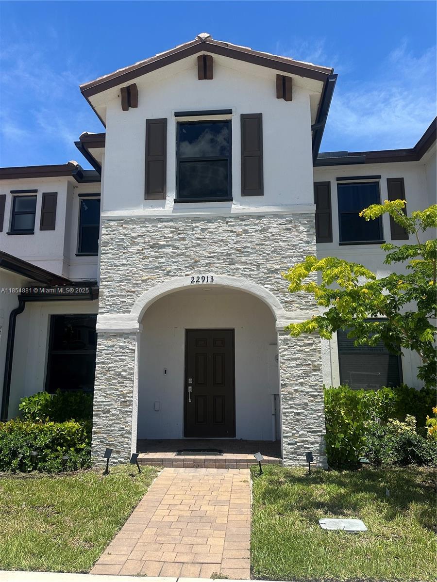 22913 SW 99th Ave