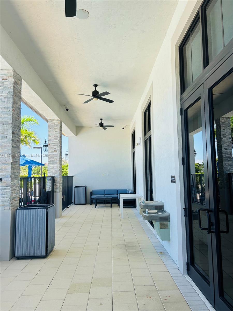 22913 SW 99th Ave Cutler Bay, FL 33190