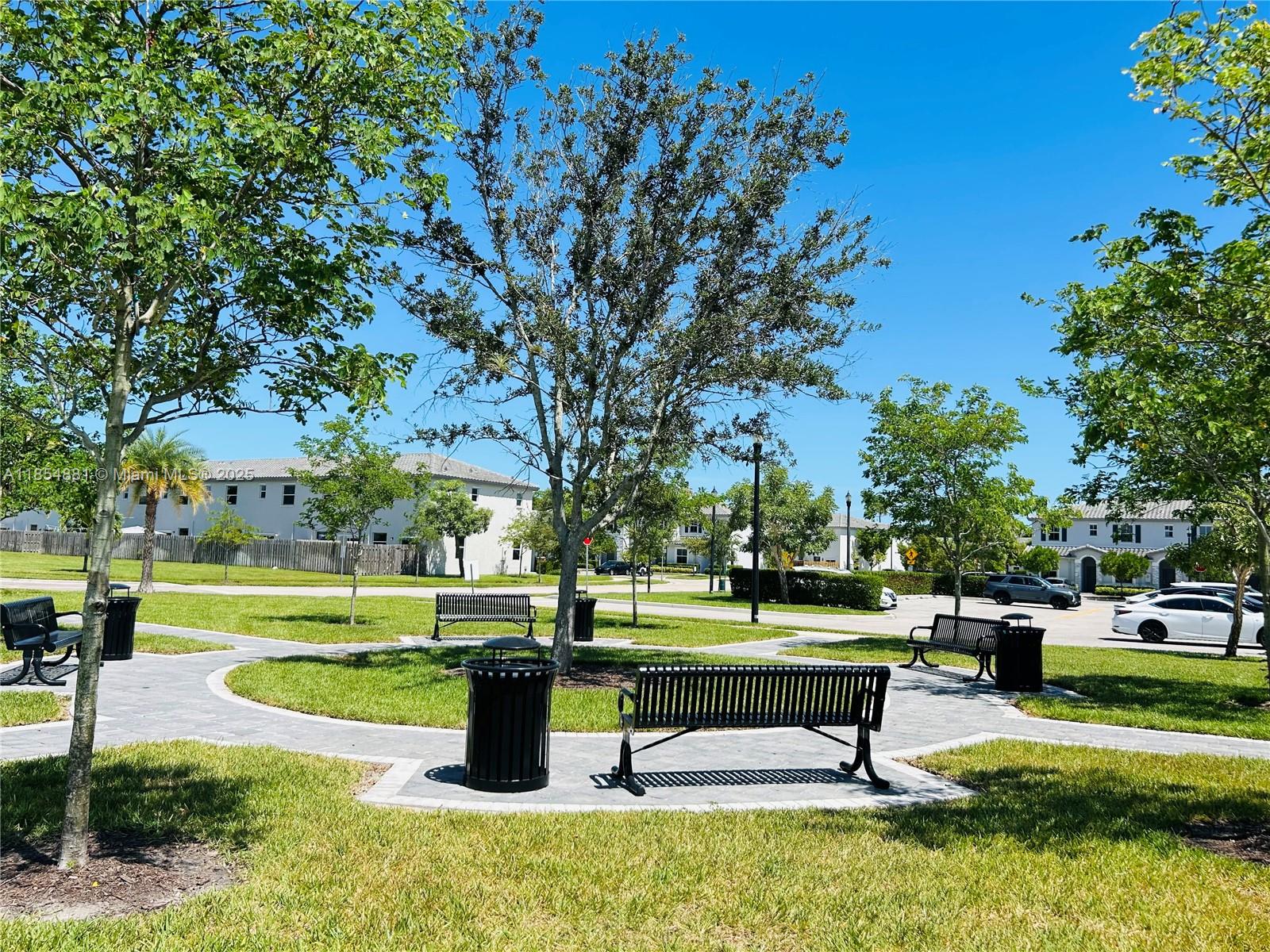 22913 SW 99th Ave Cutler Bay, FL 33190