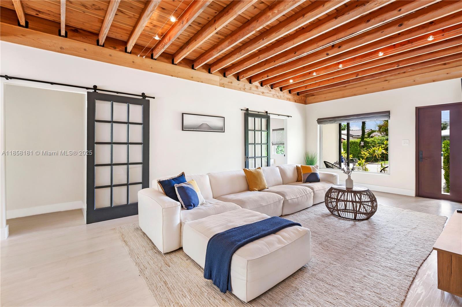 9065 Emerson Ave Surfside, FL 33154